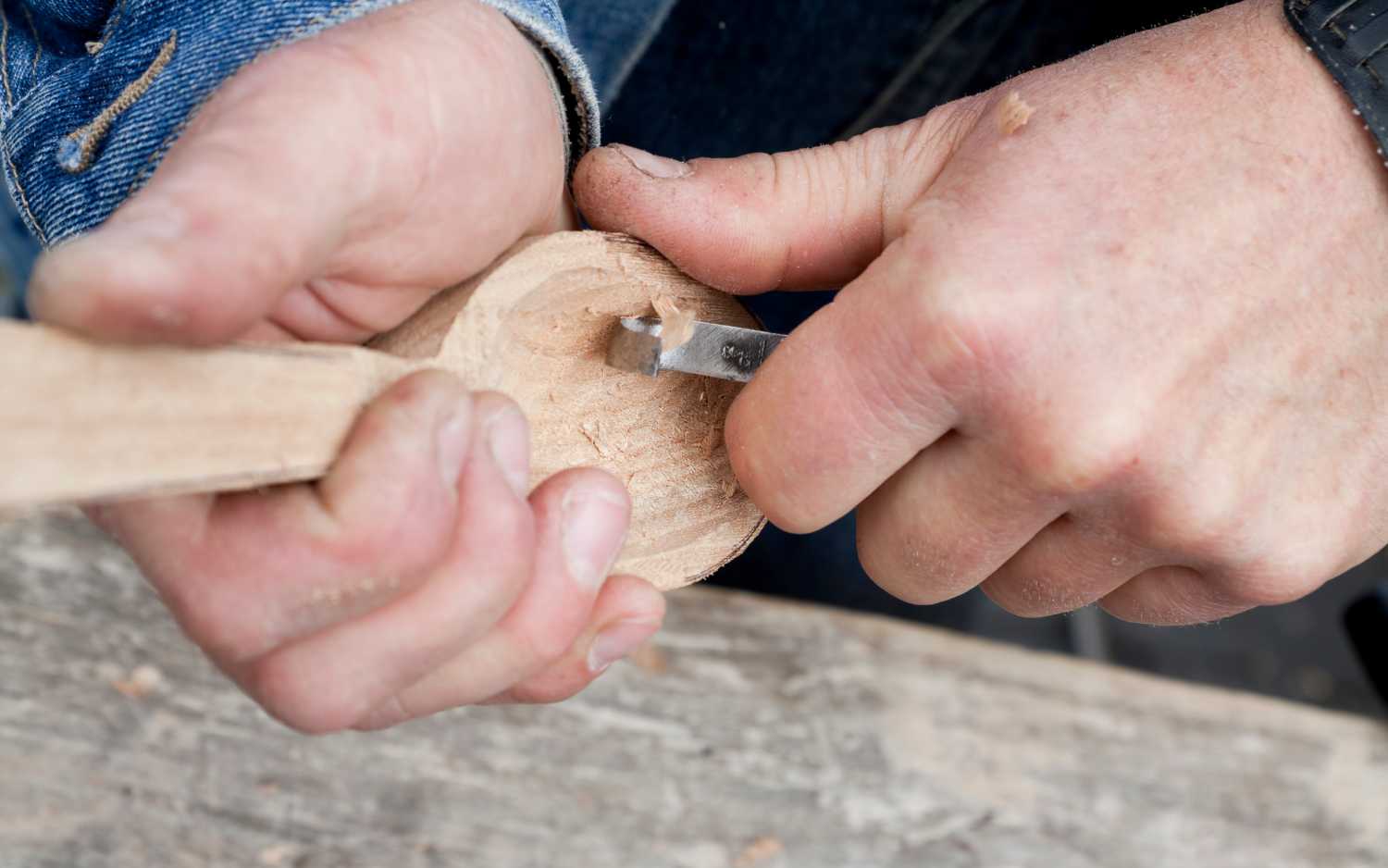 Crafting Simple Tools from Wood and Stone