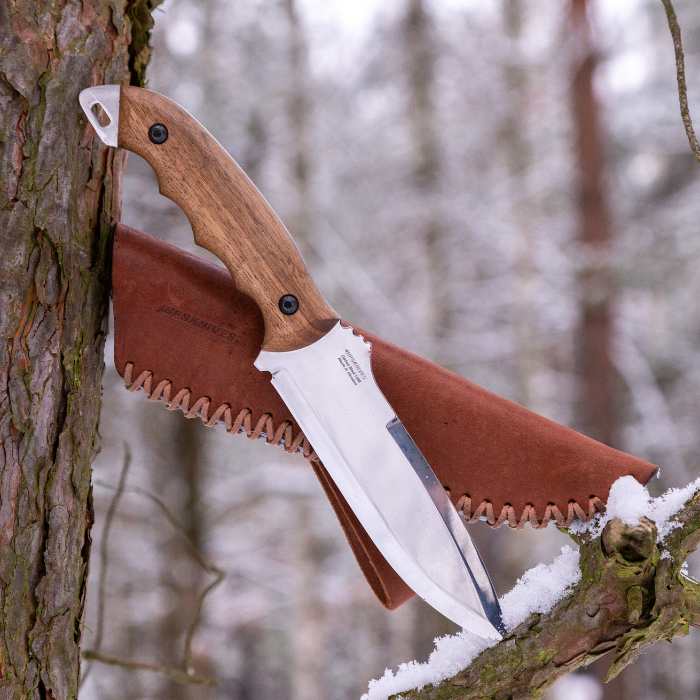 The History of Bushcraft Knives: Origins and Evolution 