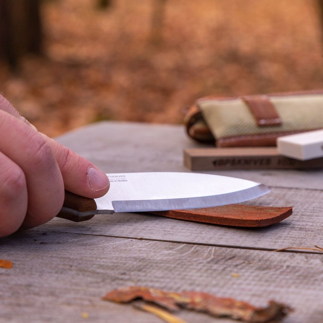 How to Use Sharpening Paste Correctly