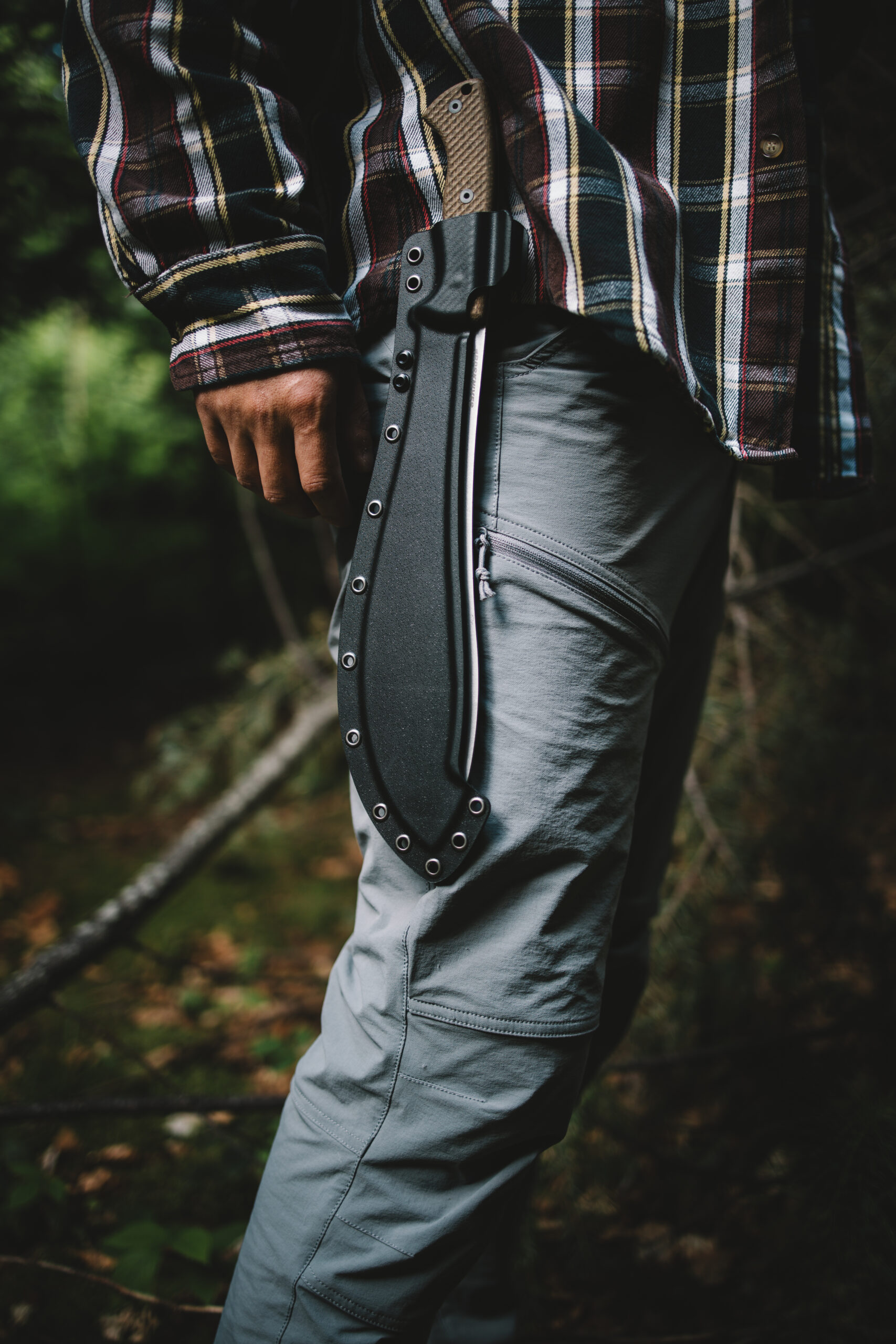 16 Machete with sheath