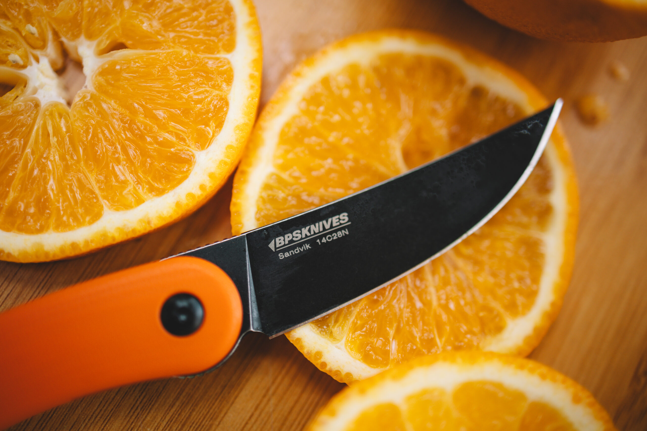31 Orange pocket knife with oranges